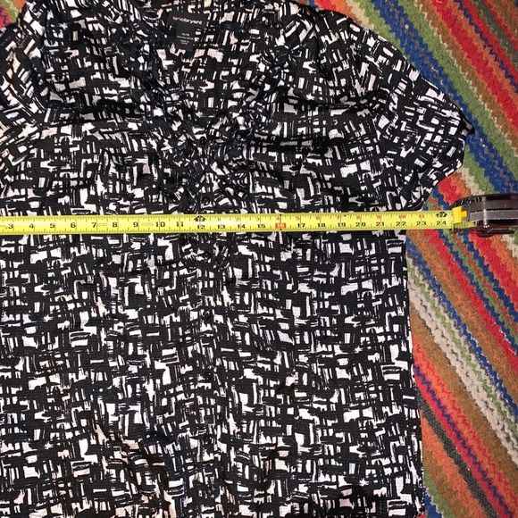 Lane Bryant ruffle front blouse - Picture 8 of 9